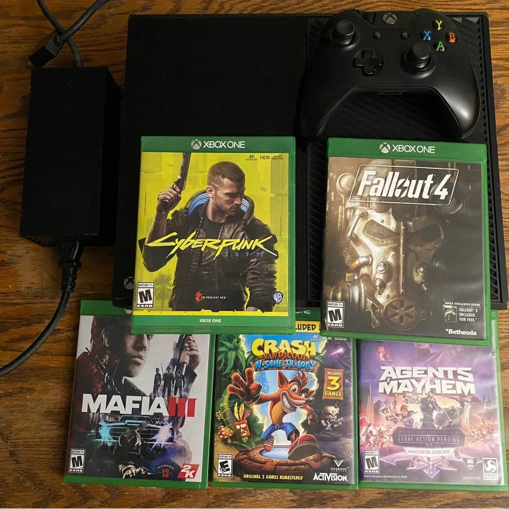 Microsoft Xbox One Black Console with Controller and Five Games